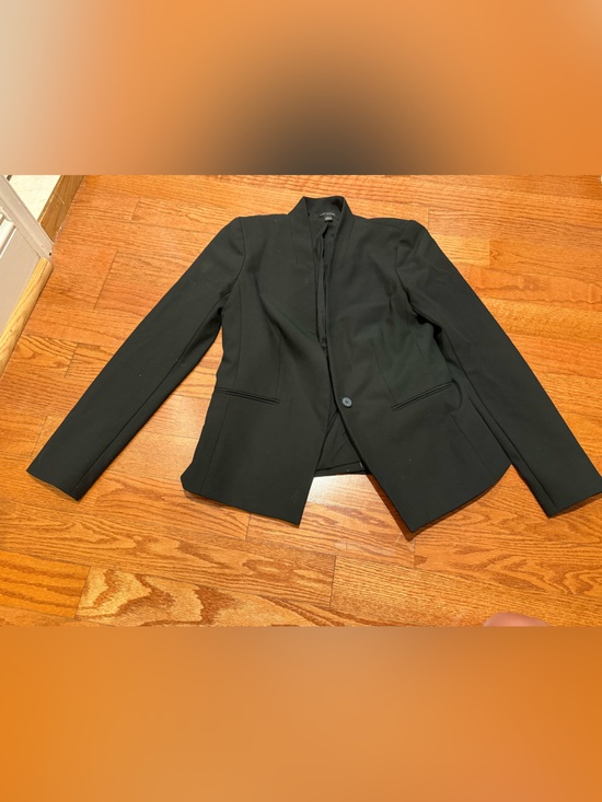 Ann Taylor Jackets & Blazers - Ann Taylor Black One-Button Career Blazer Size 2
